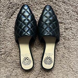 Vince Camuto Black Quilted Slip-On Flats